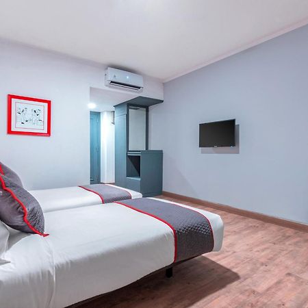 Super Oyo Townhouse 2 Hotel Gunung Sahari Dżakarta Zewnętrze zdjęcie
