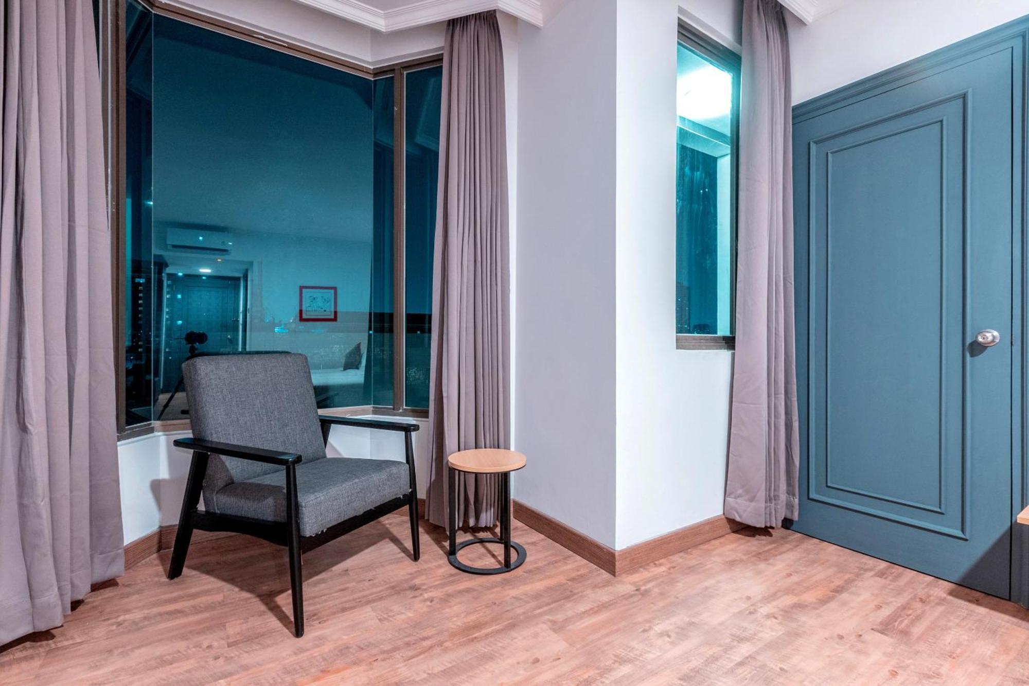 Super Oyo Townhouse 2 Hotel Gunung Sahari Dżakarta Zewnętrze zdjęcie