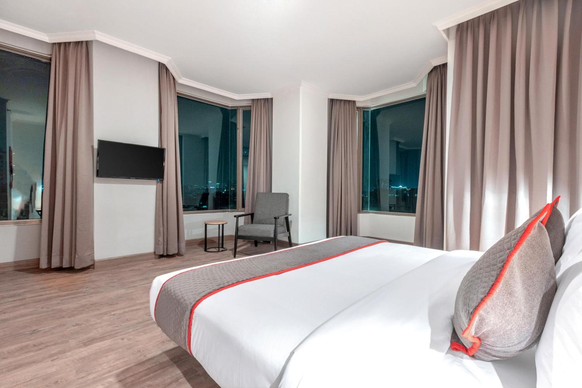 Super Oyo Townhouse 2 Hotel Gunung Sahari Dżakarta Zewnętrze zdjęcie